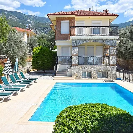 Orka Golden Trio Villa